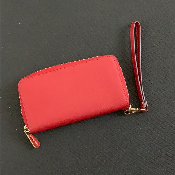 Michael Kors Wristlet Wallet - Picture 4 of 4